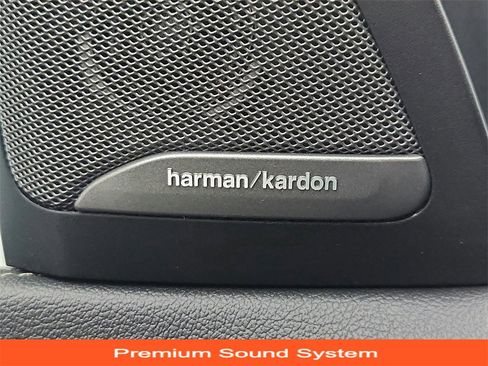 Used 2020 BMW X7 M50i image 42