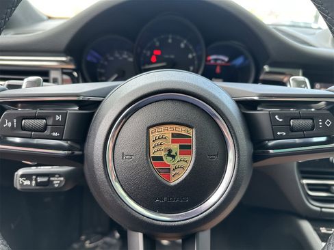 New 2025 Porsche Macan image 24