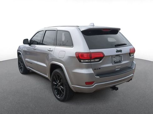 Certified 2020 Jeep Grand Cherokee Altitude AWD/4WD image 6