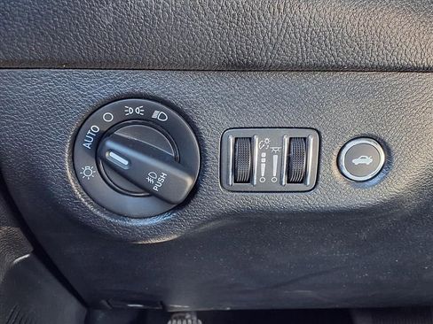 Used 2022 Dodge Challenger GT w/ Blacktop Package image 16