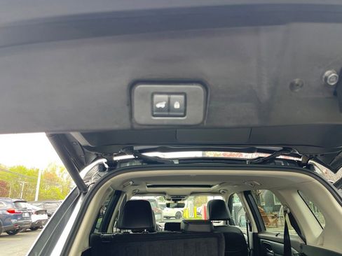 Certified 2023 Nissan Rogue SL w/ SL Premium Package AWD/4WD image 19