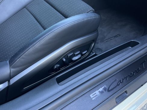 Certified 2024 Porsche 911 Carrera T image 27