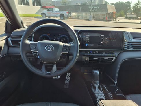 Certified 2025 Toyota Camry XSE w/ Premium Package AWD/4WD image 5