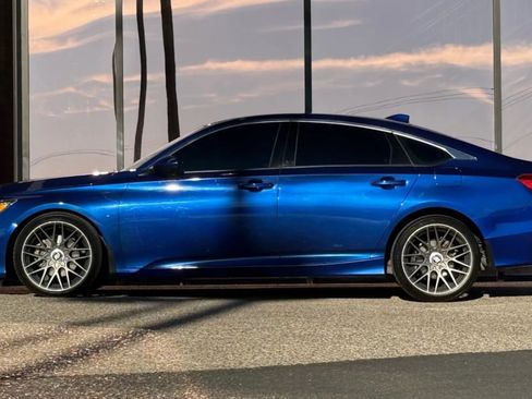 Used 2019 Honda Accord Sport image 5