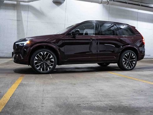 New 2026 Volvo XC90 T8 Ultra w/ Protection Package Premier image 3