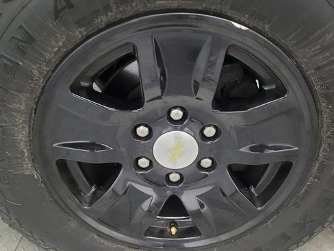 Used 2018 Chevrolet Silverado 1500 LT w/ Trailering Package image 31