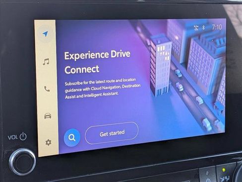 Used 2025 Toyota Highlander LE image 14