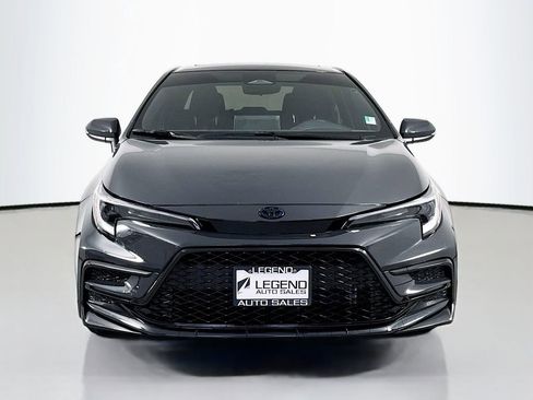 Used 2025 Toyota Corolla SE w/ SE Premium Package FWD image 2