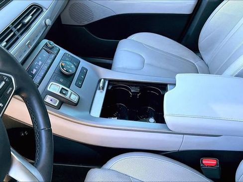 Used 2021 Hyundai Palisade SEL w/ Premium Package image 15