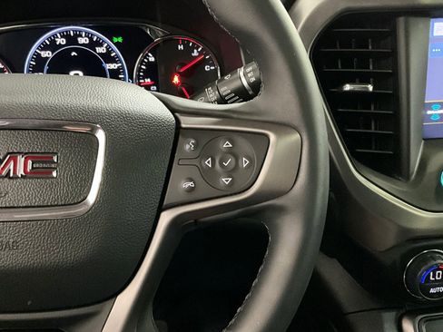 Used 2023 GMC Acadia AT4 w/ Technology Package AWD/4WD image 19