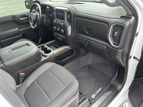 Used 2022 Chevrolet Silverado 1500 RST AWD/4WD image 26