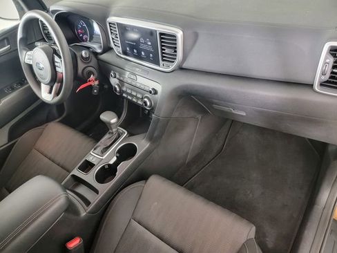 Used 2020 Kia Sportage LX FWD image 18