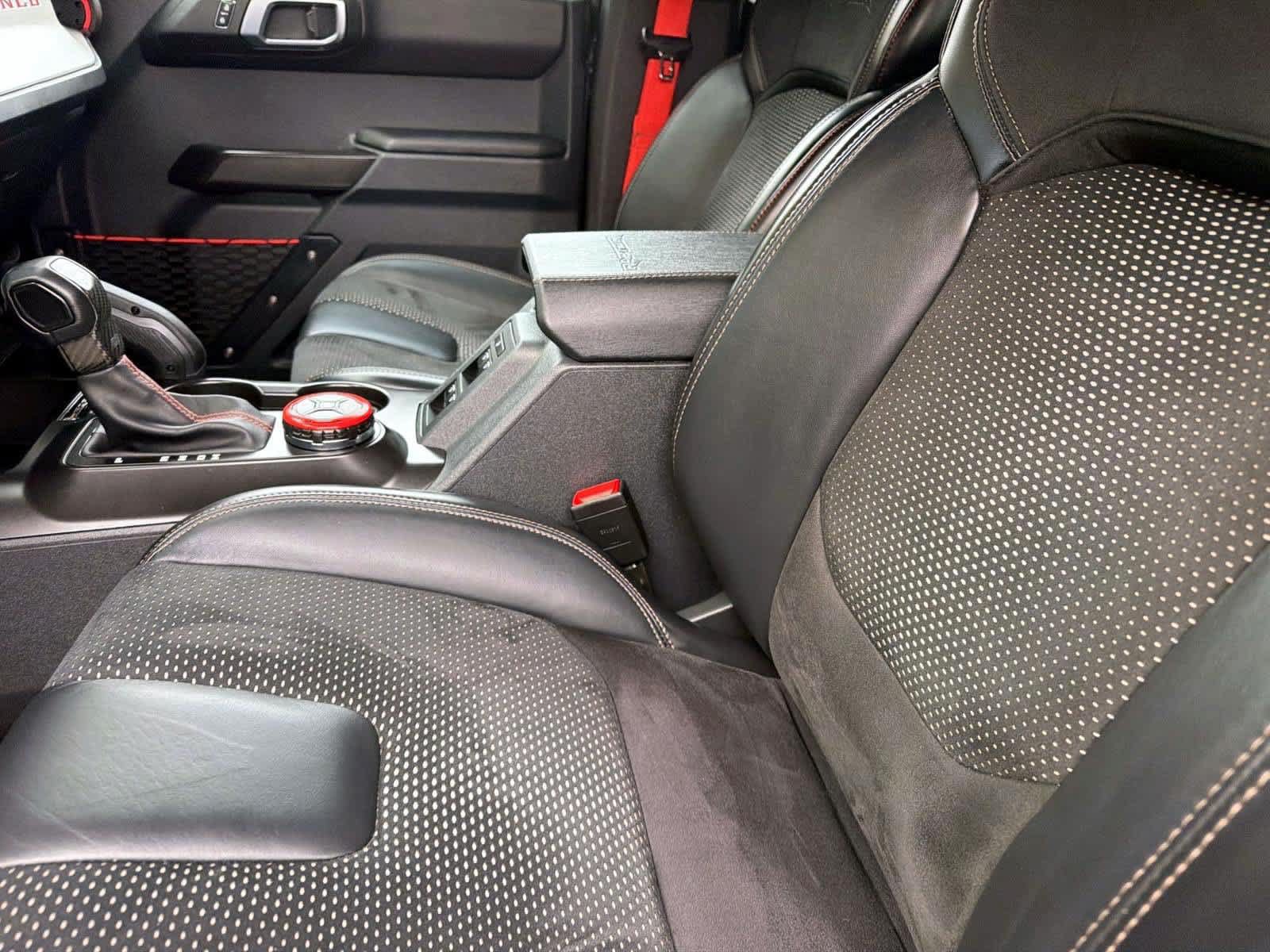 Used 2023 Ford Bronco Raptor AWD/4WD image 17