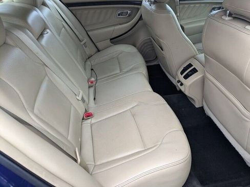 Used 2013 Ford Taurus Limited image 26