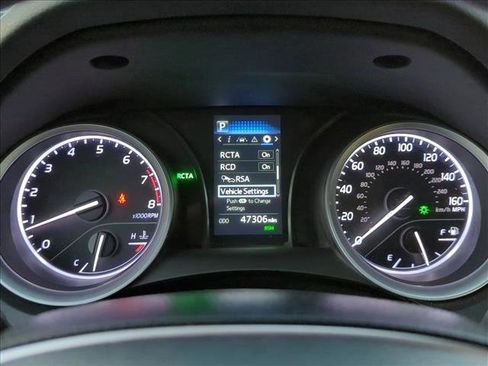 Used 2023 Toyota Camry LE FWD image 11