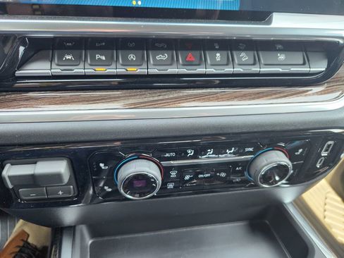 New 2026 Chevrolet Silverado 1500 RST AWD/4WD image 20