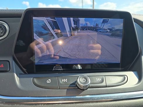 Used 2020 Chevrolet Blazer LT image 10