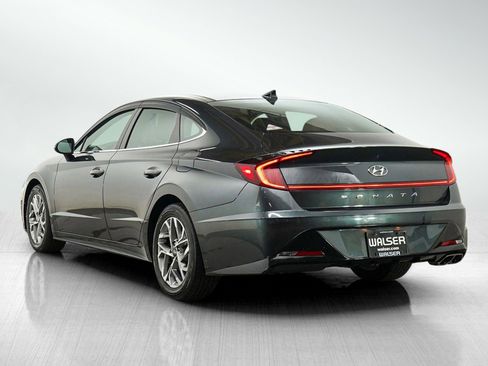 Used 2020 Hyundai Sonata SEL w/ Premium + Sunroof Package FWD image 3