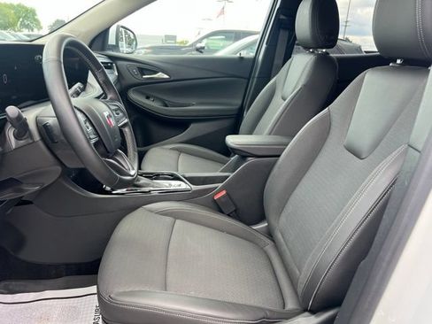 Used 2024 Buick Encore GX Preferred w/ Comfort Package AWD/4WD image 20
