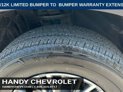Certified 2025 Chevrolet Traverse LT w/ Driver Confidence Package AWD/4WD image 13