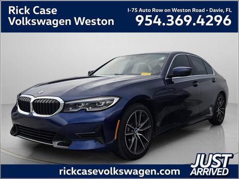 Used 2019 BMW 330i Sedan w/ Convenience Package RWD image 1