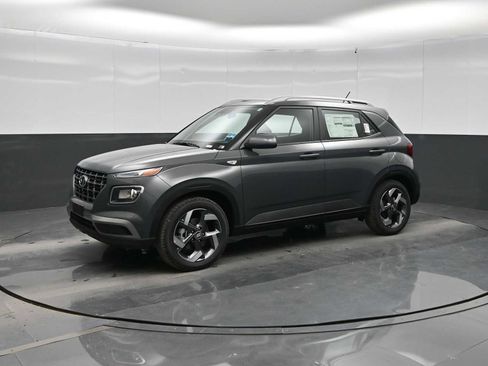 New 2026 Hyundai Venue SEL FWD image 1