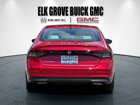 Used 2023 Honda Accord EX image 5