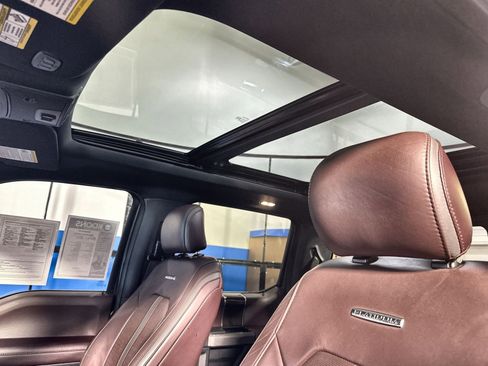 Used 2016 Ford F150 Platinum w/ Equipment Group 701A Luxury image 30