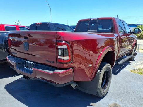 Used 2021 RAM 3500 Laramie w/ Night Edition AWD/4WD image 3