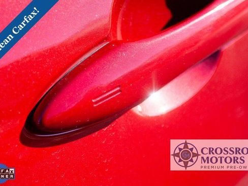 Used 2022 Toyota Corolla Cross XLE w/ Convenience Package image 10