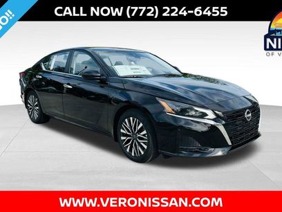 New 2025 Nissan Altima 2.5 SV w/ SV Premium Package
