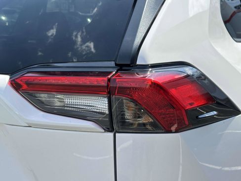 Certified 2022 Toyota RAV4 XLE image 12