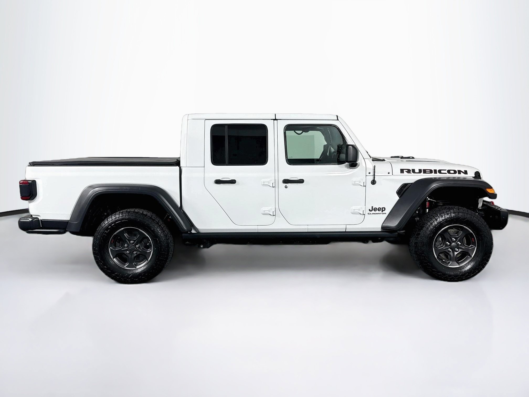 Used 2021 Jeep Gladiator Rubicon AWD/4WD image 16
