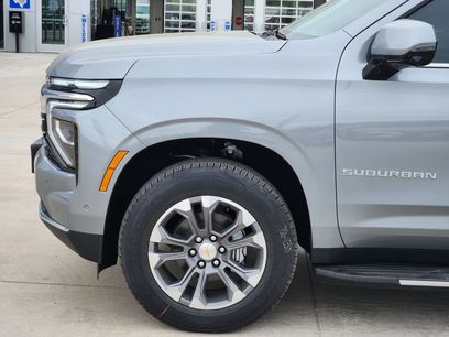 New 2026 Chevrolet Suburban LT