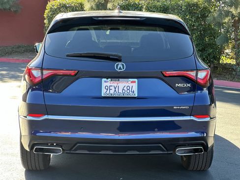 Certified 2023 Acura MDX SH-AWD w/ Technology Package image 5