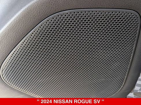 Certified 2024 Nissan Rogue SV AWD/4WD image 15