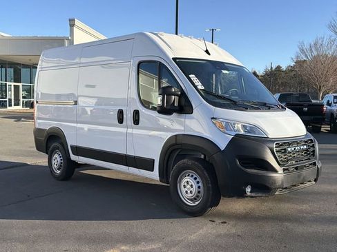 New 2026 RAM ProMaster 2500 w/ Convenience Group image 13