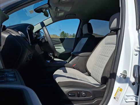 Used 2023 Chevrolet Equinox LS AWD/4WD image 14