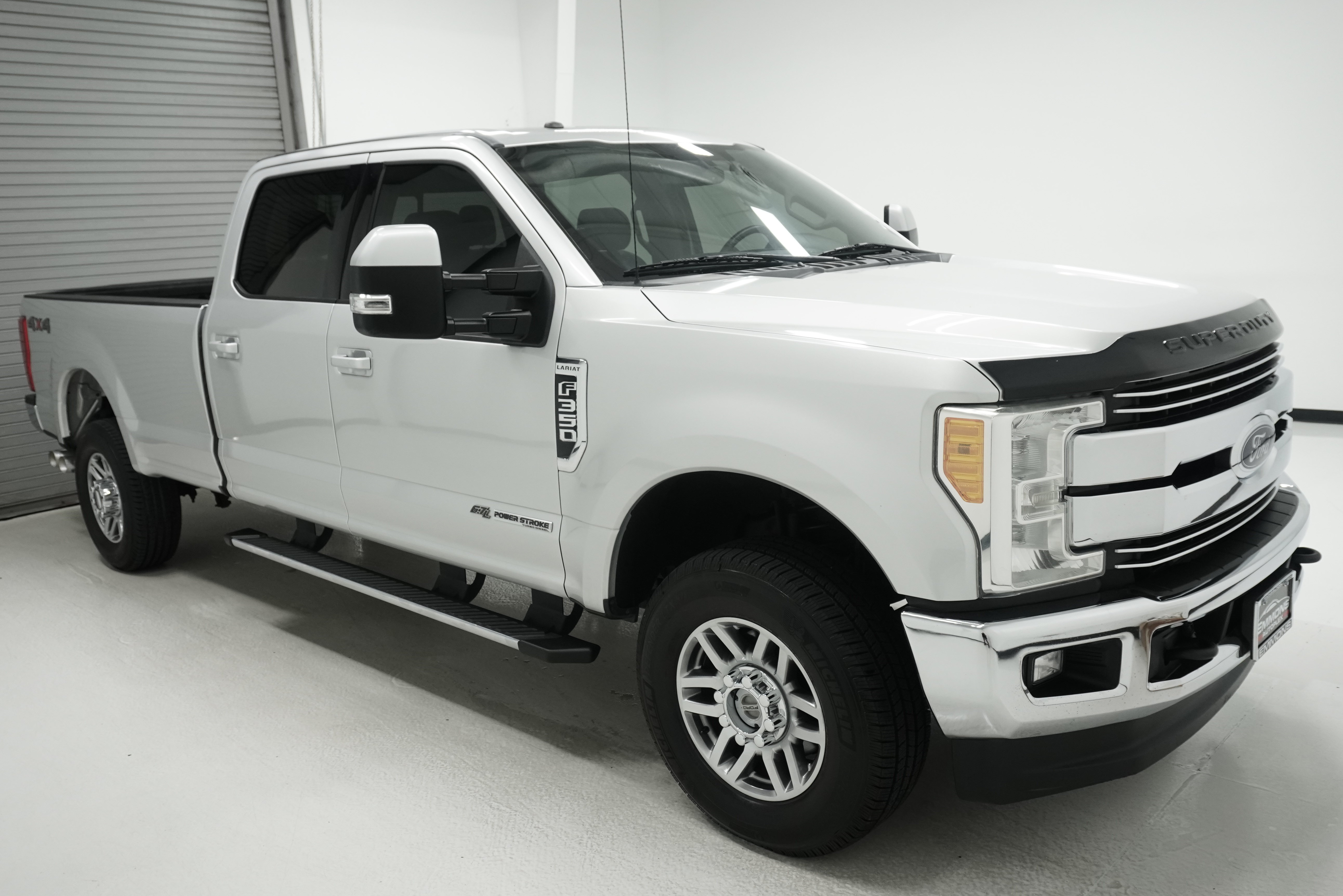 Used 2017 Ford F350 Lariat AWD/4WD image 2