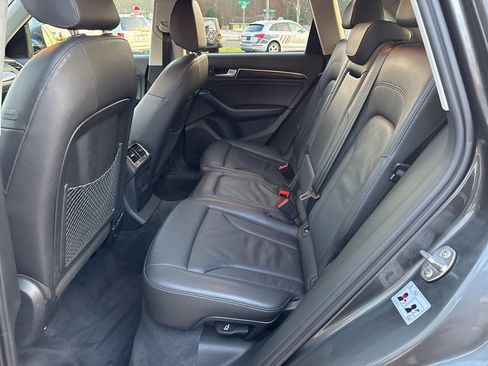Used 2015 Audi Q5 2.0T Premium image 18