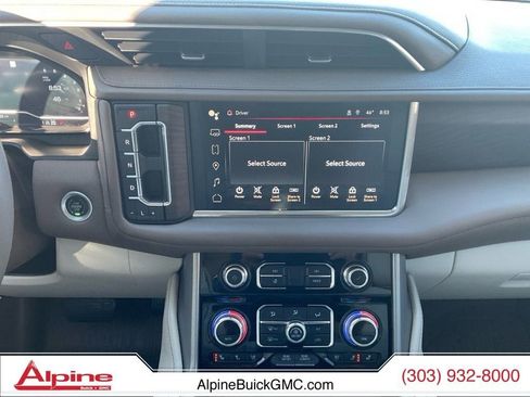 Used 2022 GMC Yukon XL Denali w/ Denali Ultimate Package image 11