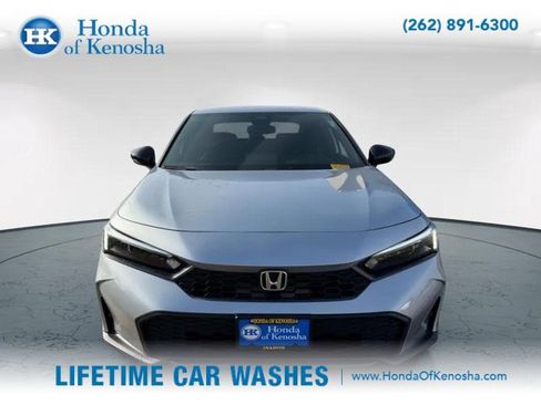 Used 2025 Honda Civic Sport image 2