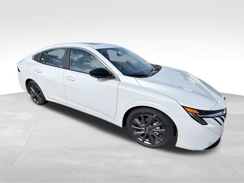 New 2026 Nissan Sentra SL w/ Floor Mat Package FWD image 2