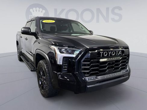 Used 2022 Toyota Tundra SR5 AWD/4WD image 2
