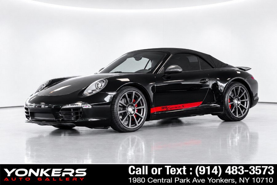 Used 2015 Porsche 911 Carrera S RWD image 1