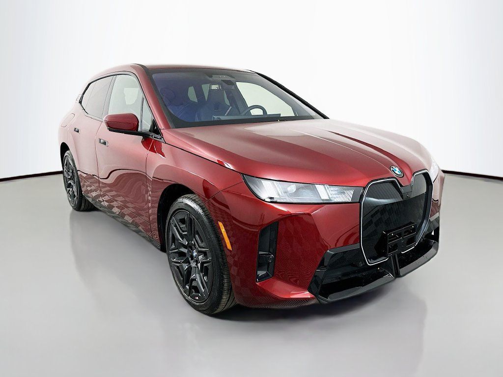 Used 2026 BMW iX xDrive45 w/ M Sport Package AWD/4WD image 3