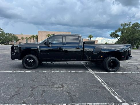 Used 2008 Chevrolet Silverado 3500 LTZ AWD/4WD image 10