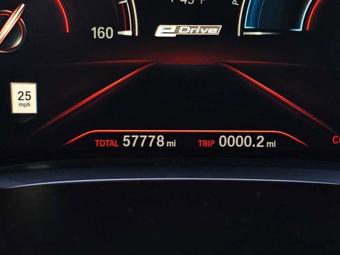 Used 2018 BMW 740e xDrive image 26