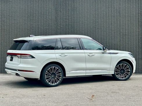 New 2026 Lincoln Aviator Black Label w/ Dynamic Handling Package AWD/4WD image 6
