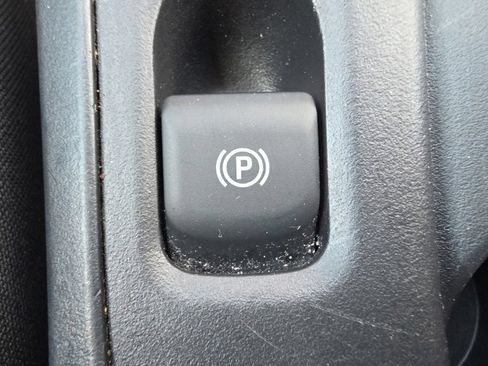 Used 2024 Toyota Corolla LE FWD image 33